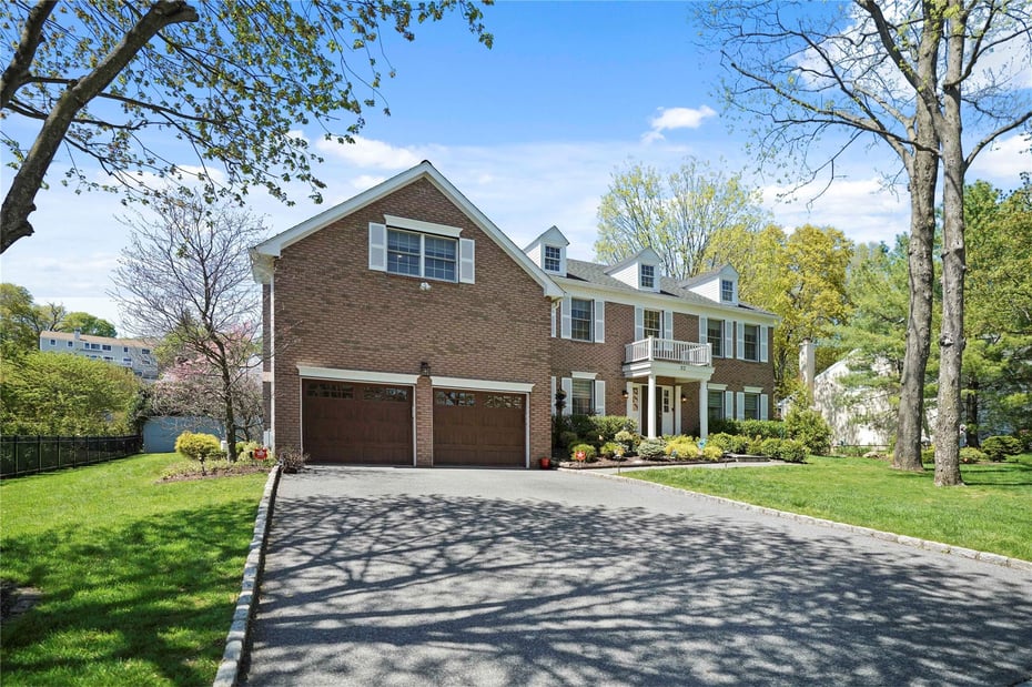 32 Sheldon Street Photo 36