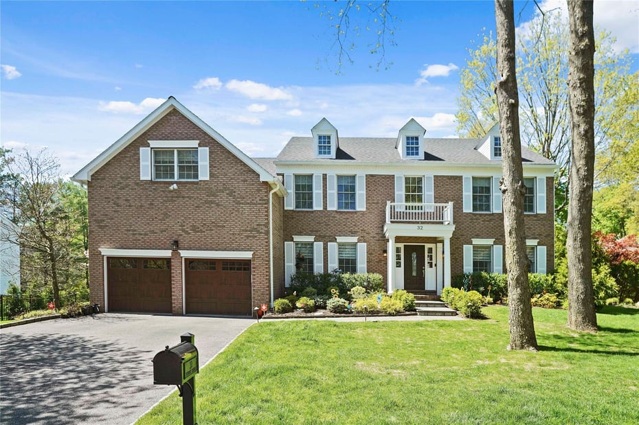 32 Sheldon Street Photo 1