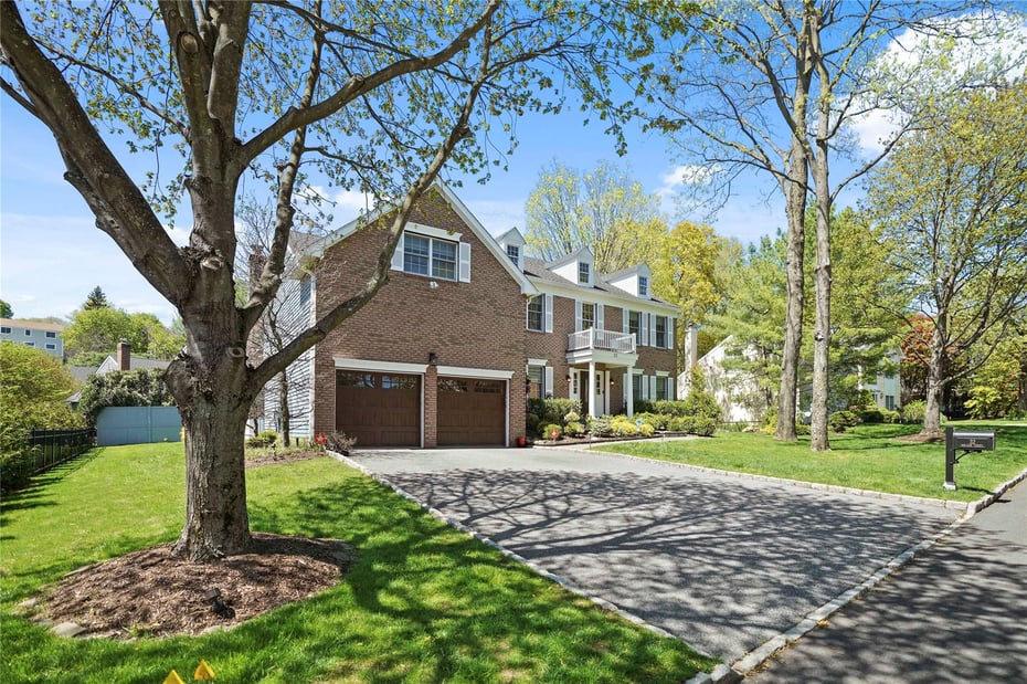 32 Sheldon Street Photo 37