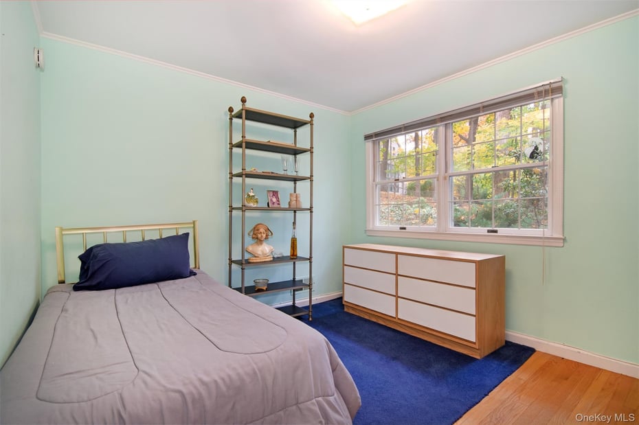 18 Eldredge Place Photo 14