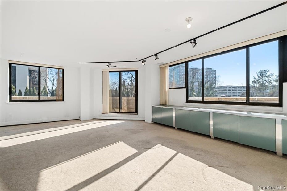 25 Rockledge Avenue  #105W Photo 14