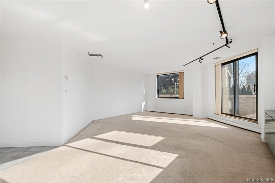 25 Rockledge Avenue  #105W Photo 15