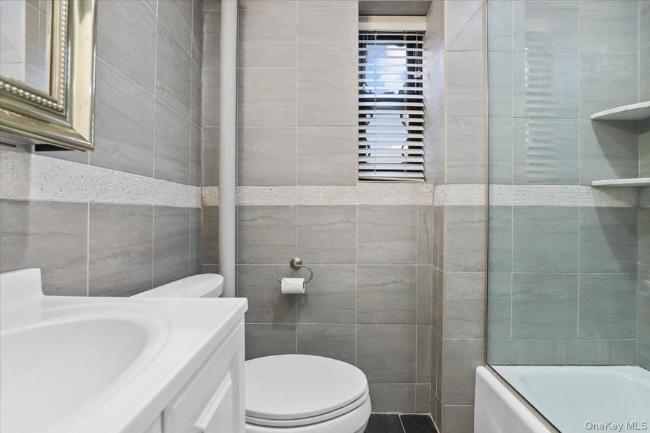 33 Manchester Road  #2R Photo 13