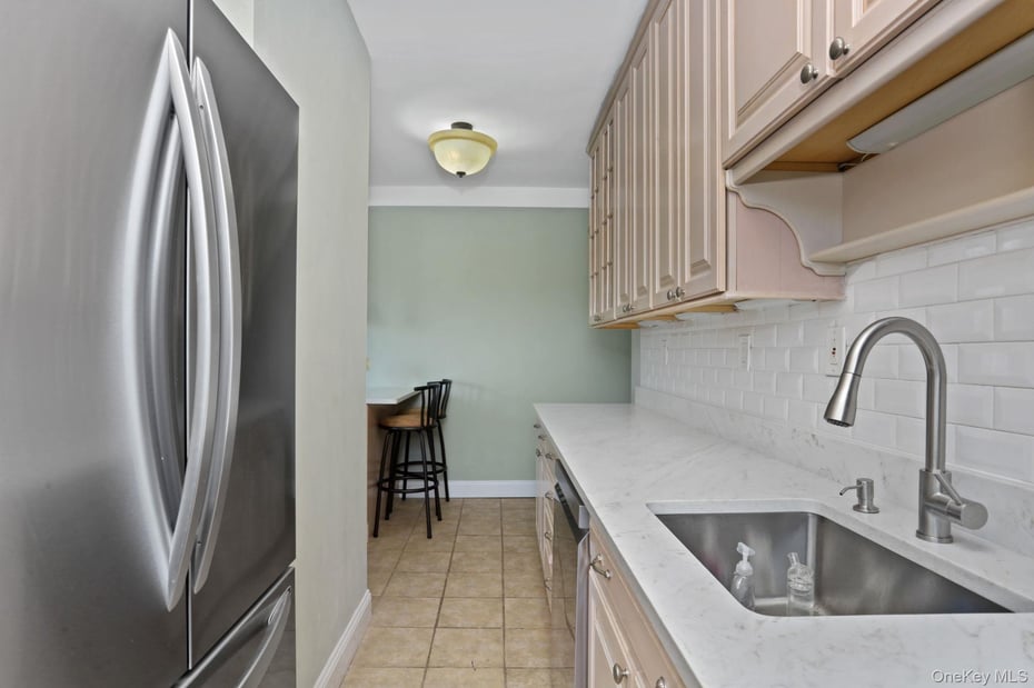 30 E Hartsdale Avenue  #4D Photo 21