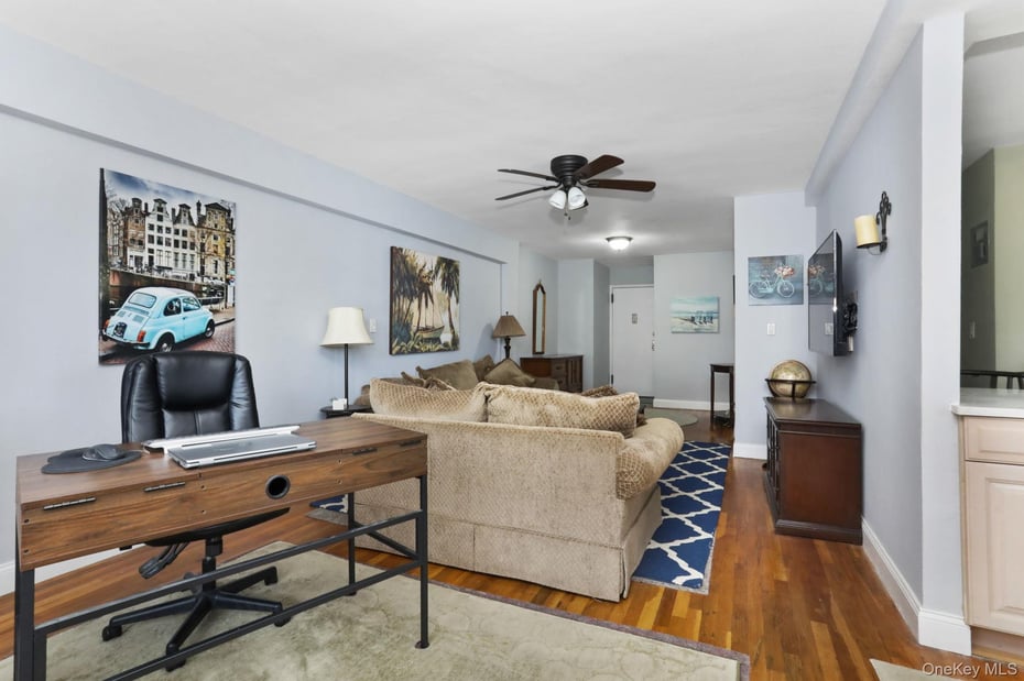 30 E Hartsdale Avenue  #4D Photo 15