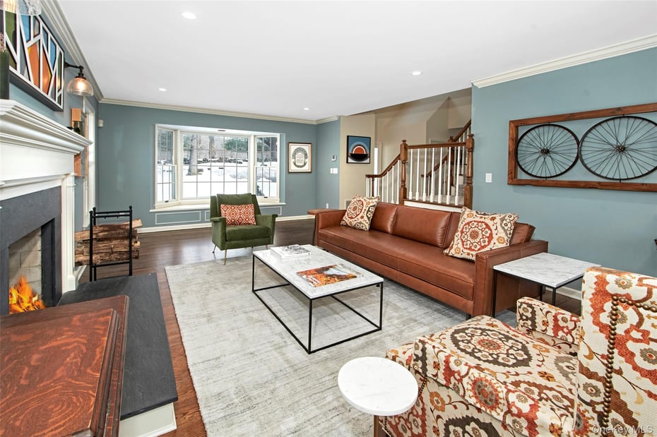 415 Sarles Street Photo 8