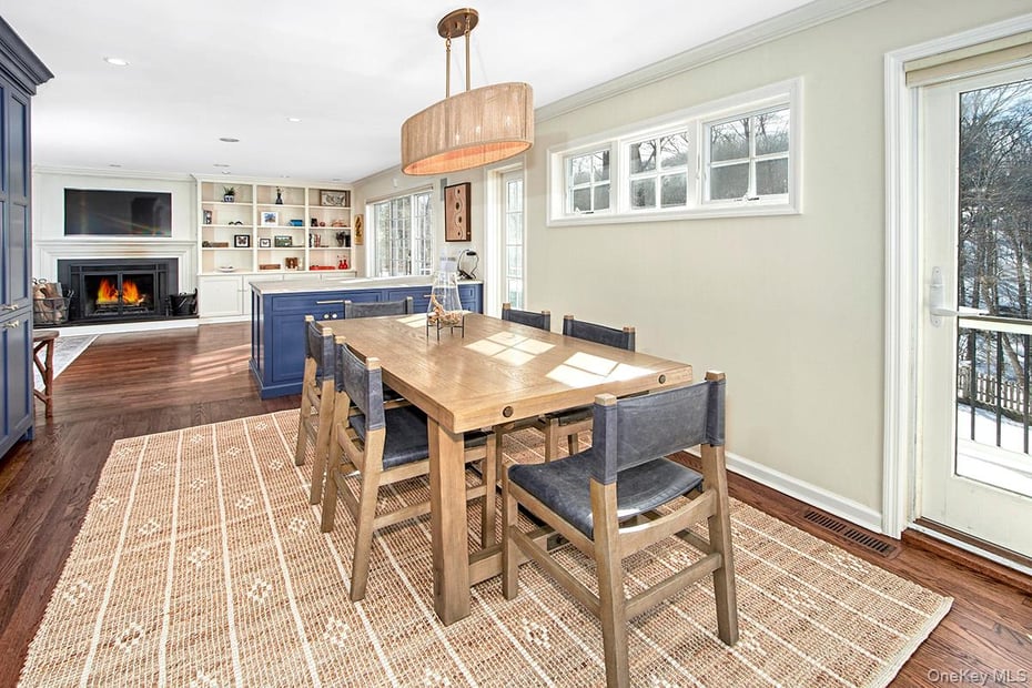 415 Sarles Street Photo 15