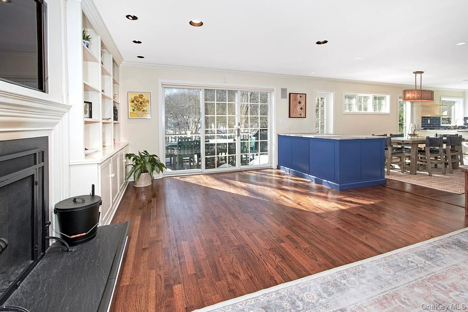 415 Sarles Street Photo 19