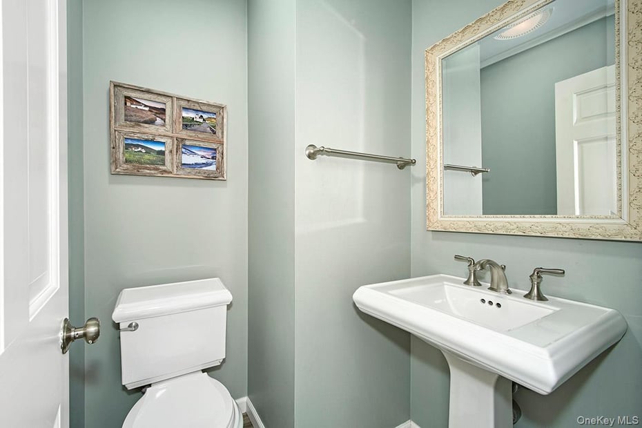 415 Sarles Street Photo 20