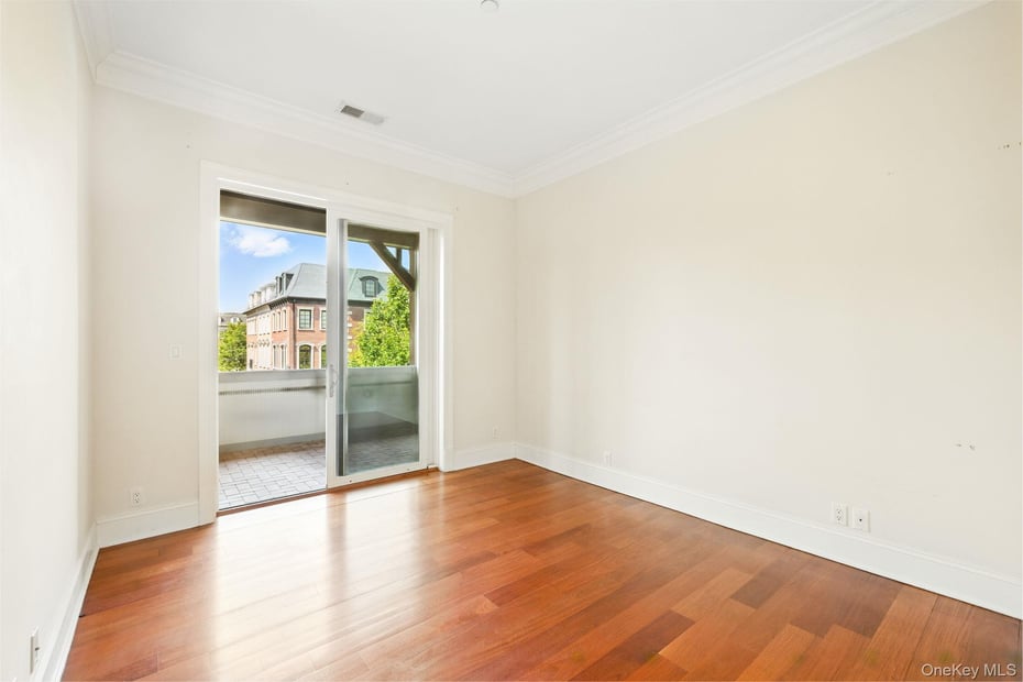 127 W Main Street  #200 Photo 20