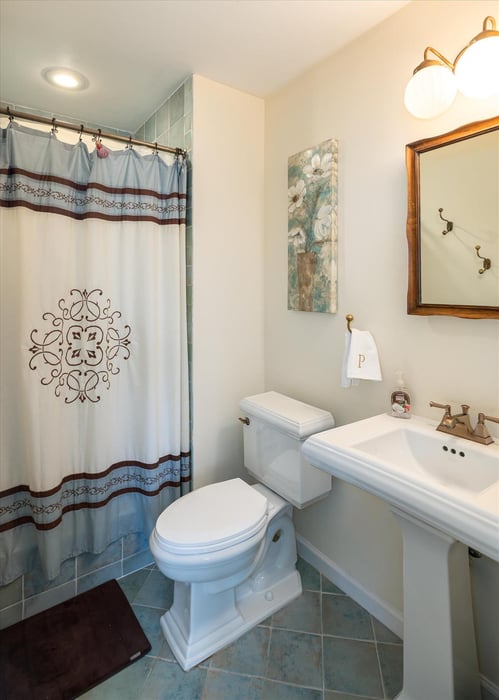 2 Hastings Court Photo 20