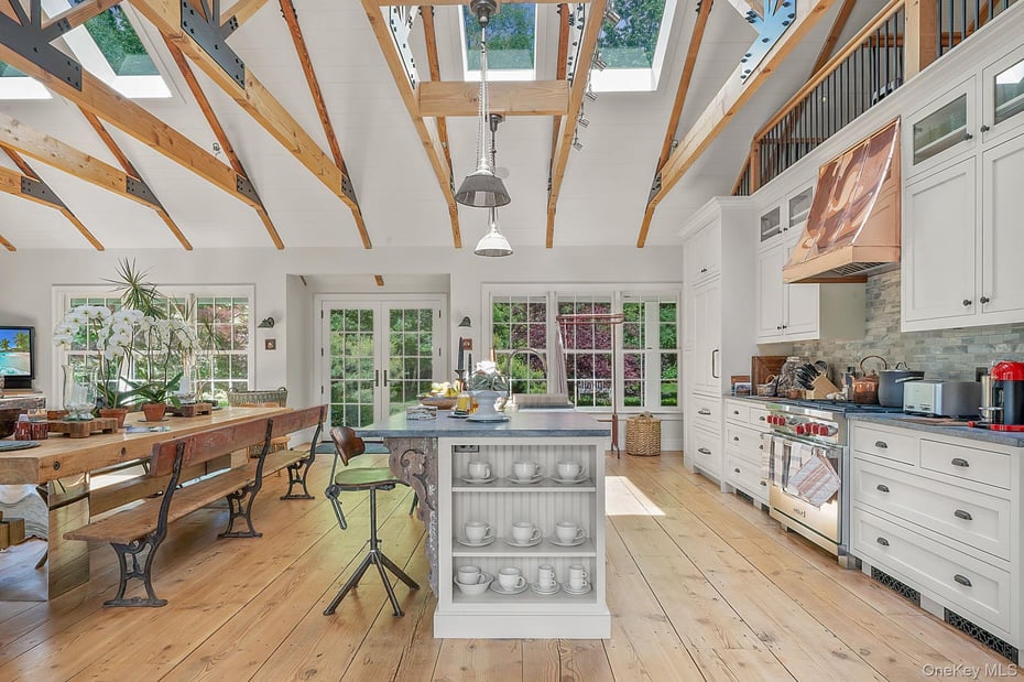 47 White Bridge Rd Photo 26