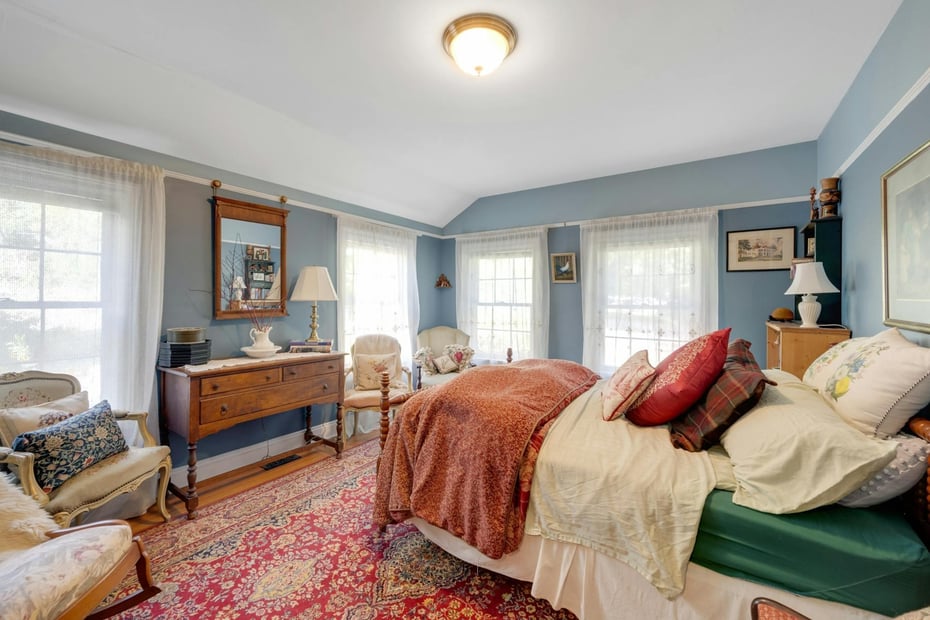 209 Hardscrabble Road Photo 18