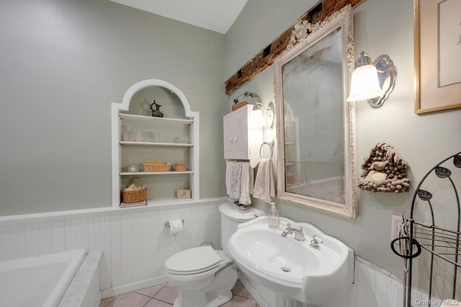 209 Hardscrabble Road Photo 21