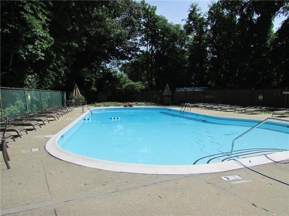 4 Consulate Drive  #4A Photo 13