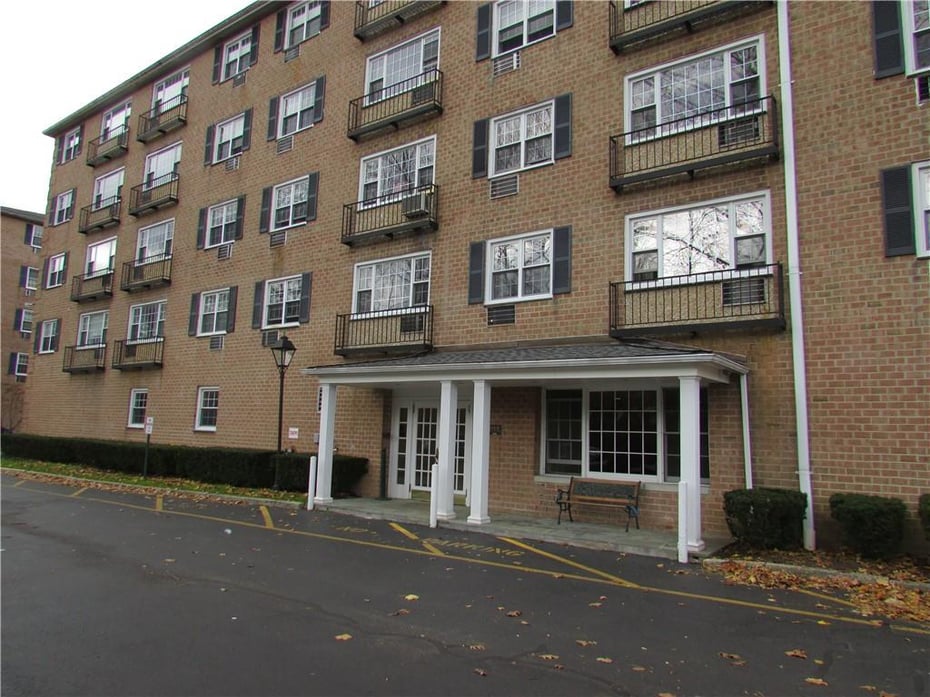 4 Consulate Drive  #4A Photo 1