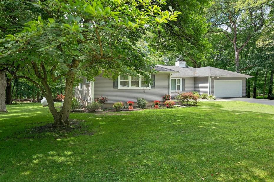 115 Dogwood Lane Photo 4