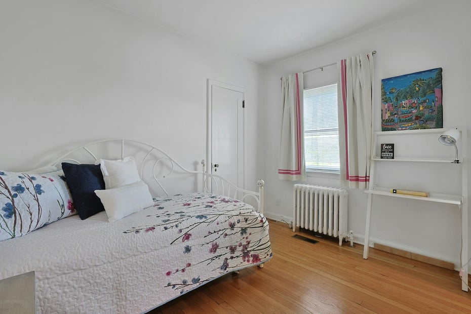 286 Lyncroft Road Photo 12