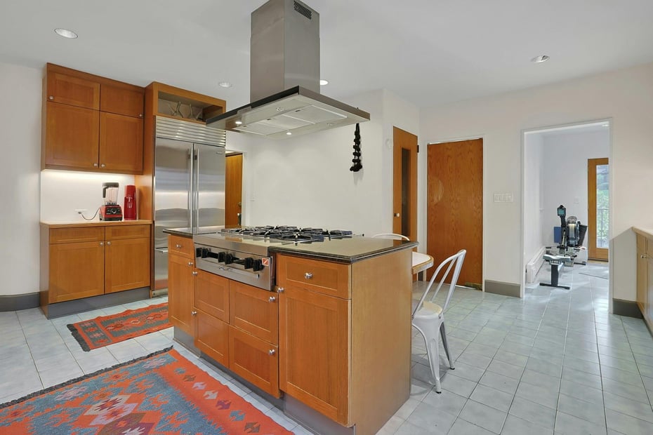 286 Lyncroft Road Photo 8
