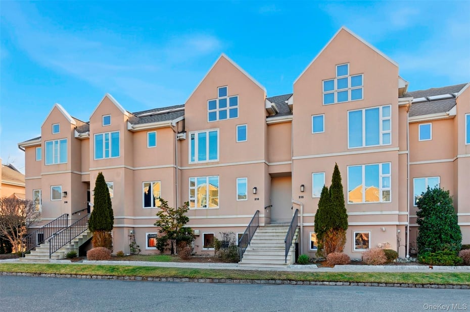 216 Gair Street Photo 30