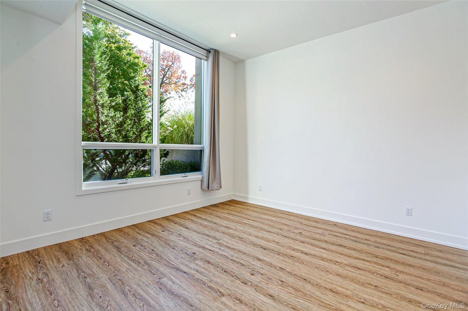 39 Washington Avenue  #209 Photo 9