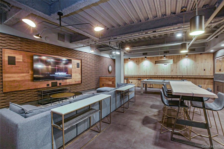 39 Washington Avenue  #209 Photo 13