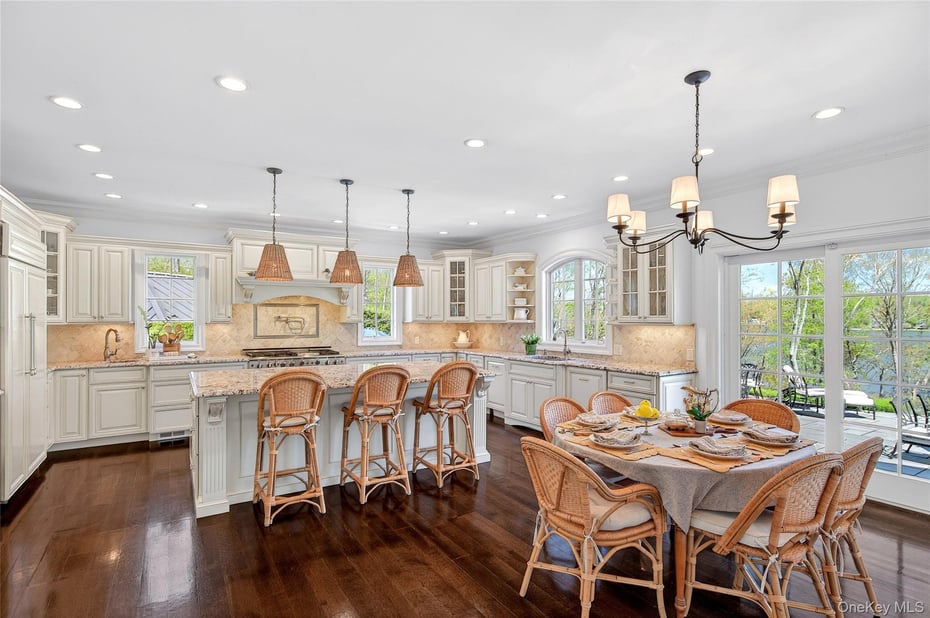 6 Brookside Lane Photo 7