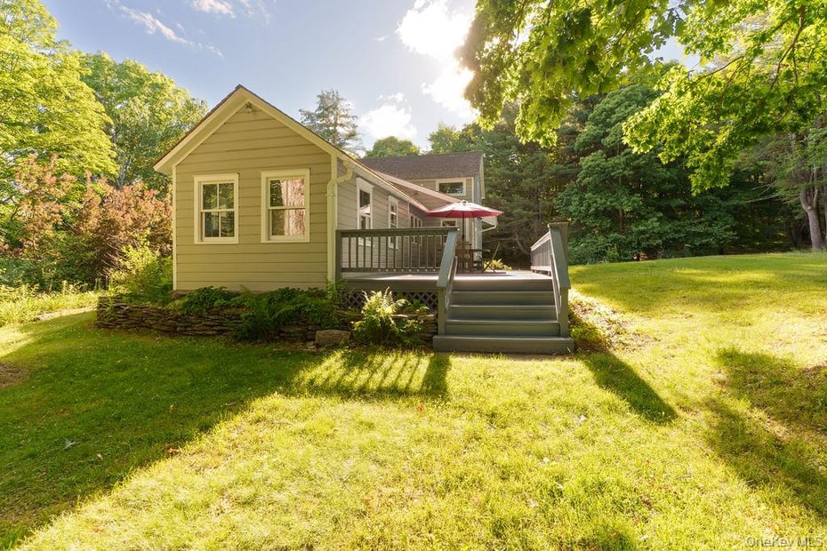 286 Manor Rock Road Photo 4