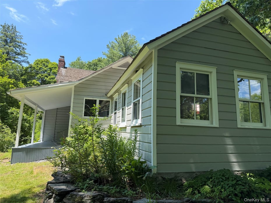 286 Manor Rock Road Photo 2