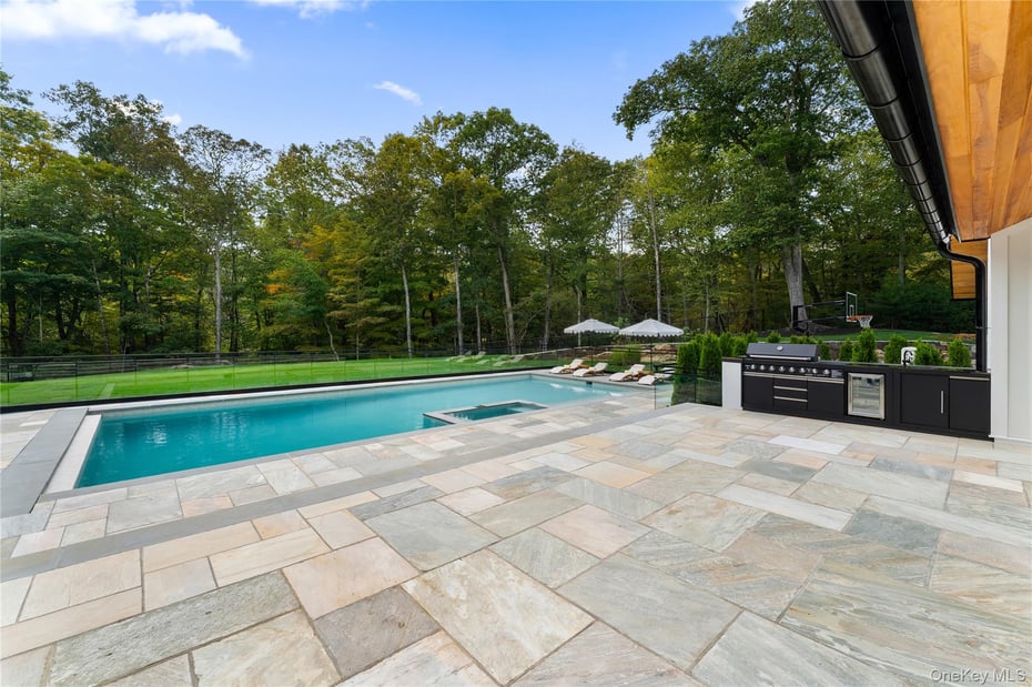 45 Pine Hill Drive Photo 20