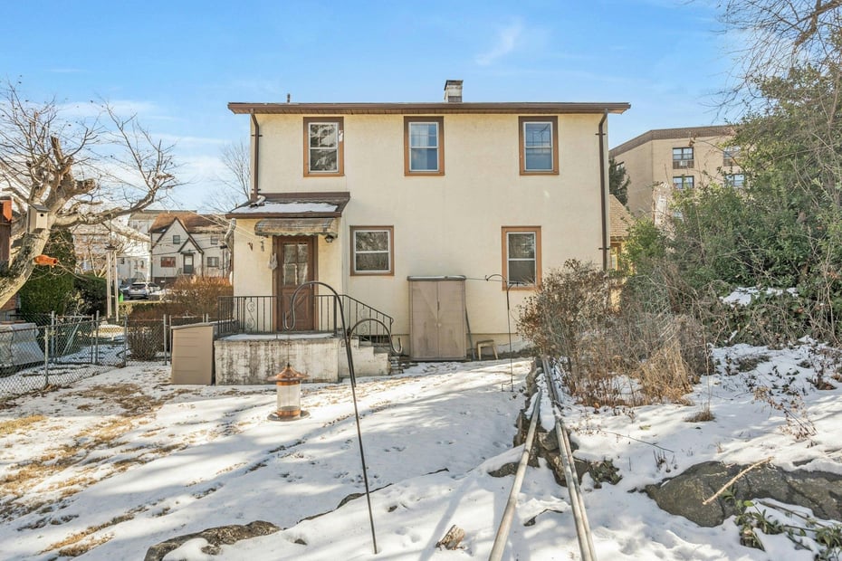 9 Park Avenue Photo 32