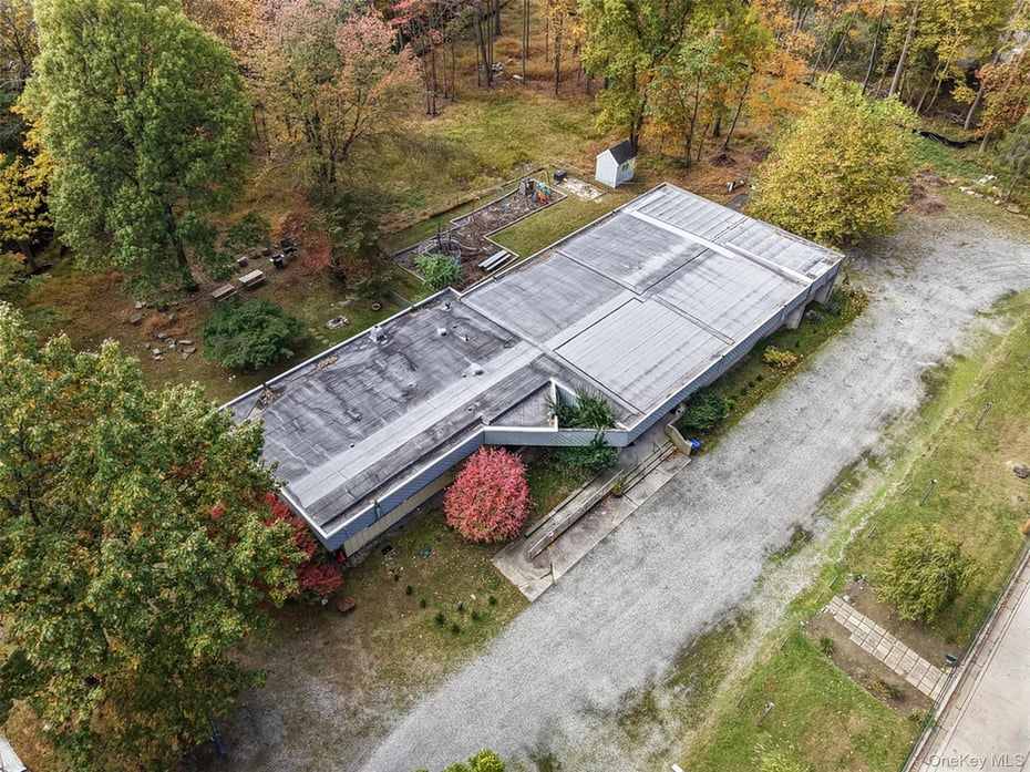 25 Old Jackson Avenue Photo 45