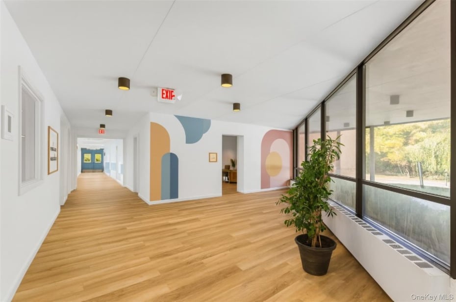 25 Old Jackson Avenue Photo 8