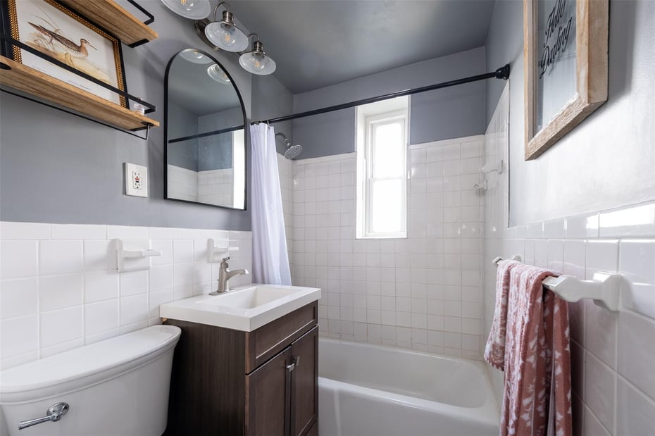 14 Westview Avenue  #210 Photo 12