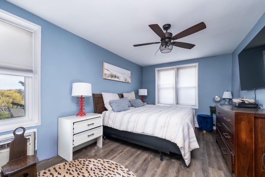 14 Westview Avenue  #210 Photo 11