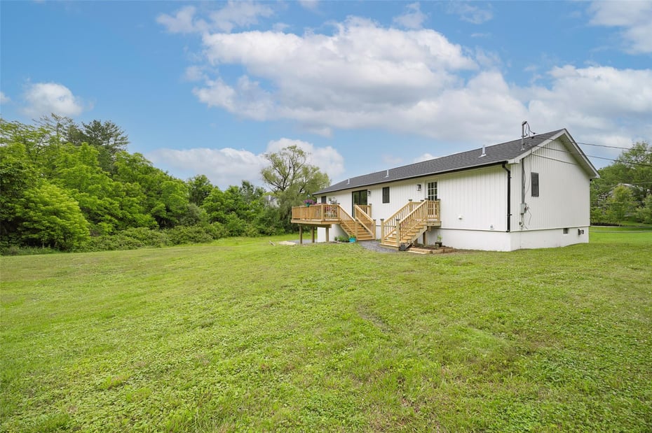 47 Clay Hill Road Photo 43