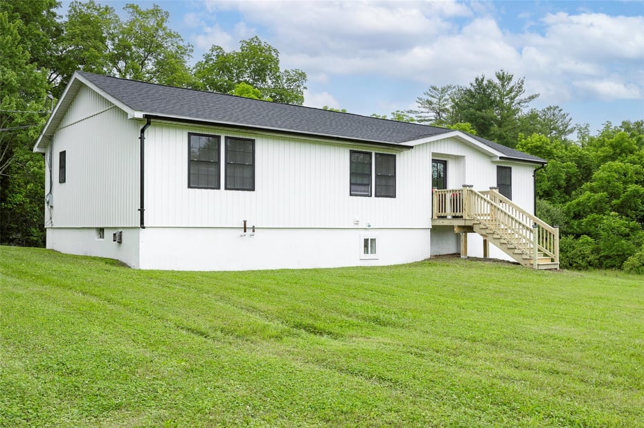 47 Clay Hill Road Photo 40
