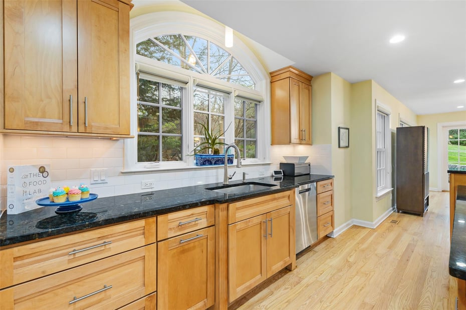 30 Riverview Road Photo 9