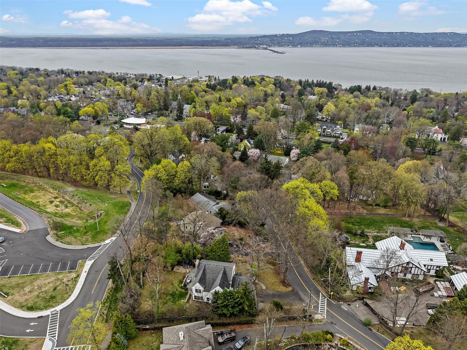 30 Riverview Road Photo 41