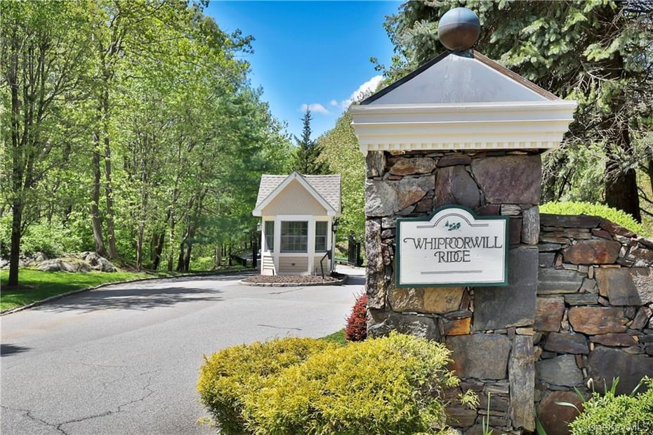 22 Birdsall Farm Drive Photo 33