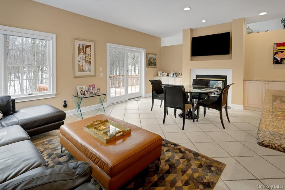 22 Birdsall Farm Drive Photo 16