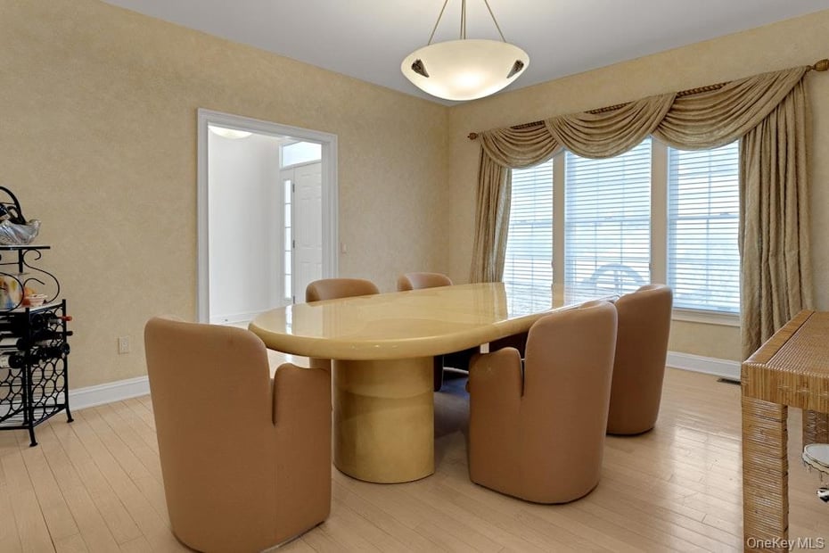 22 Birdsall Farm Drive Photo 8