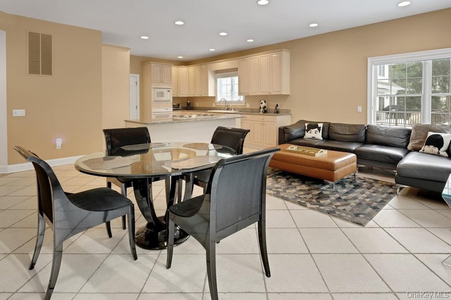 22 Birdsall Farm Drive Photo 15