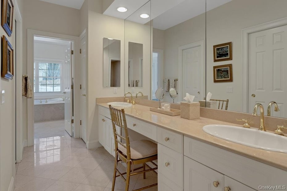 22 Birdsall Farm Drive Photo 18