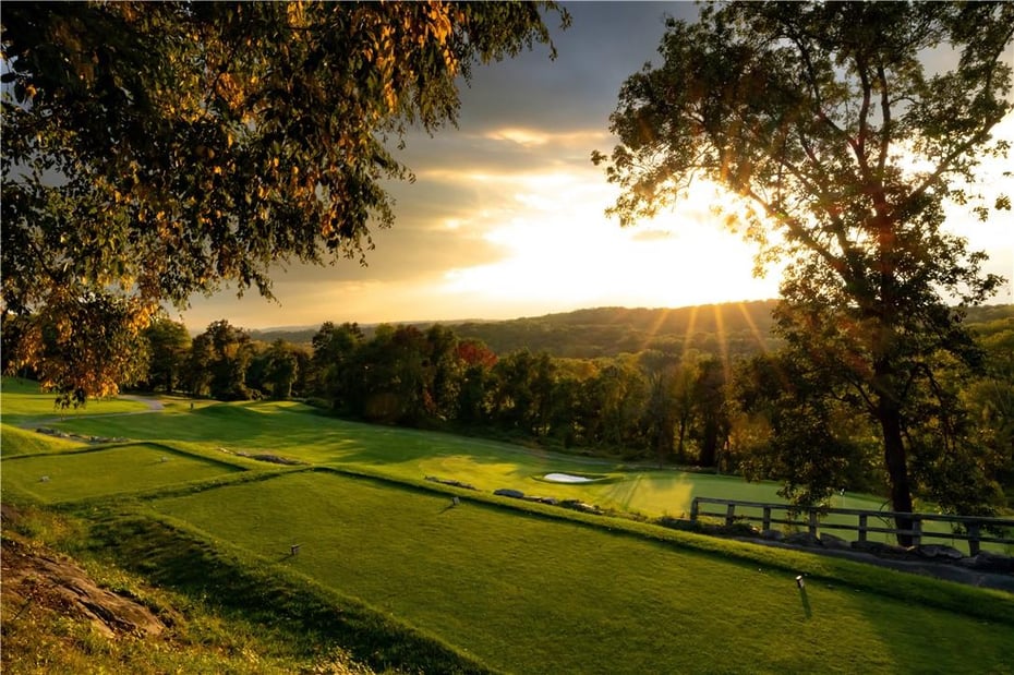 570 Bedford Road  #BLDG 6 UNIT PHD Photo 31