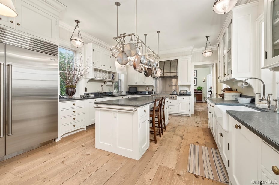 199 Eichybush Road Photo 13