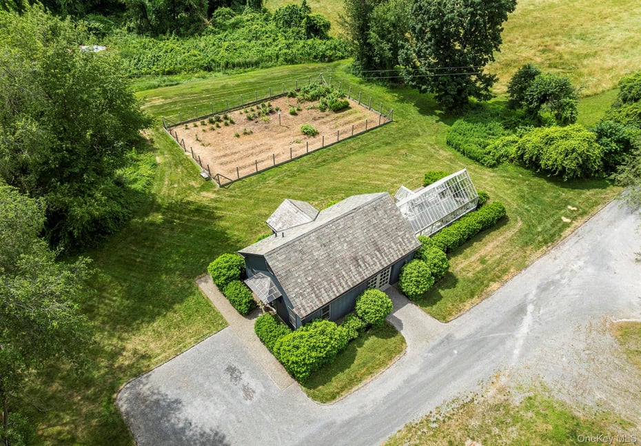 199 Eichybush Road Photo 42