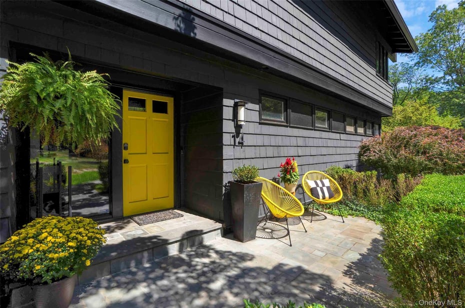 14 Leatherstocking Lane Photo 2