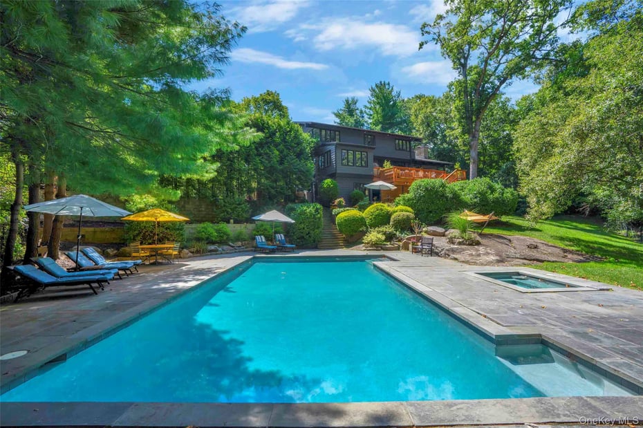 14 Leatherstocking Lane Photo 35