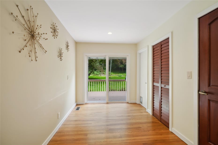 49 Rock Hill Road Photo 19